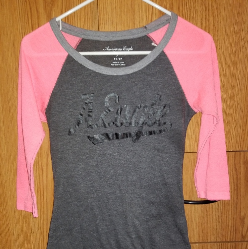 🌟🌟 American Eagle 3/4 sleeve top size XS🌟🌟